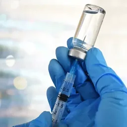 Нехватка вакцины от менингита в Британии