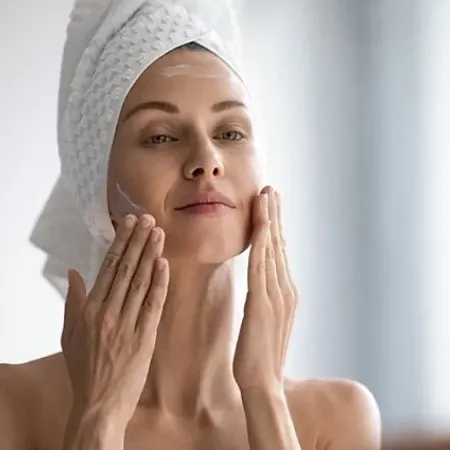 Уход за кожей зимой с кислотами