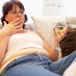 Опасные привычки для женского здоровья