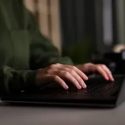 Защита от мошенников перед 14 февраля