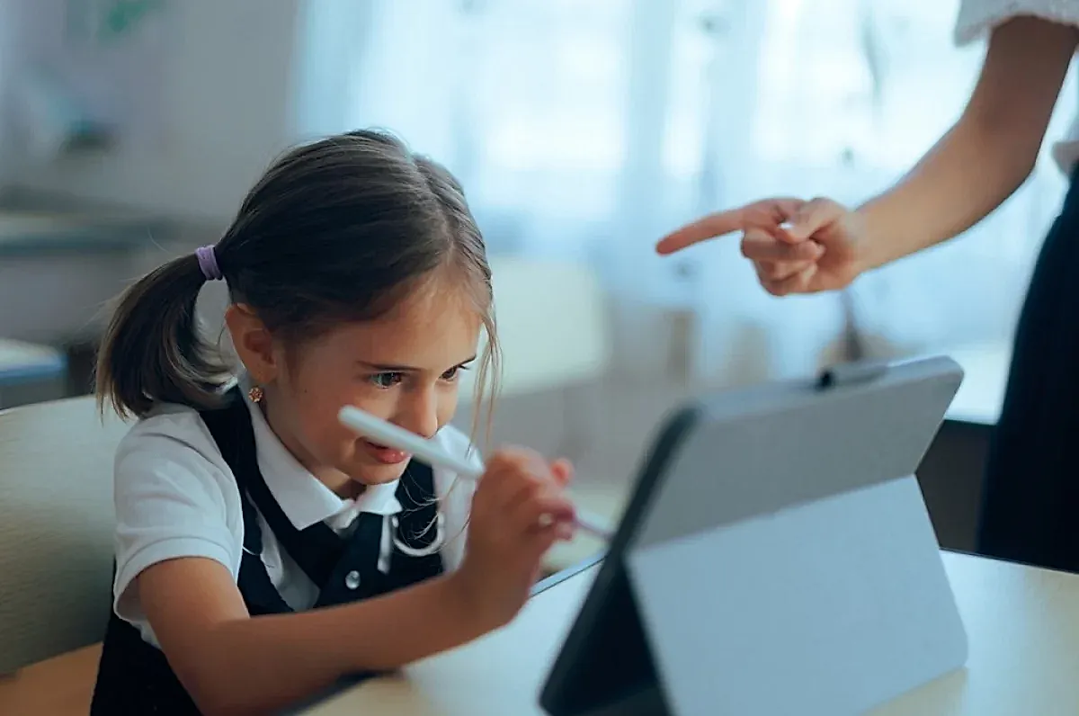 Тень двойки: опасности и возможности