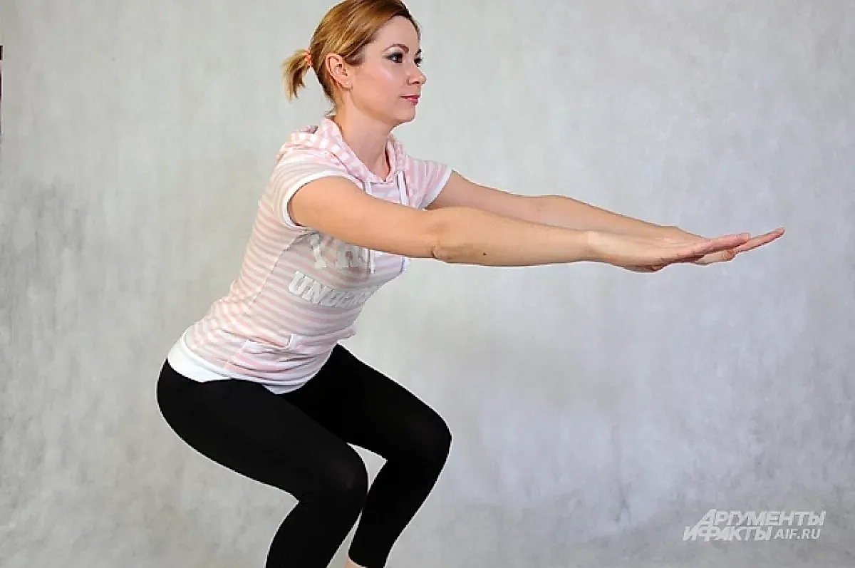 Упражнения для коленей по Савину