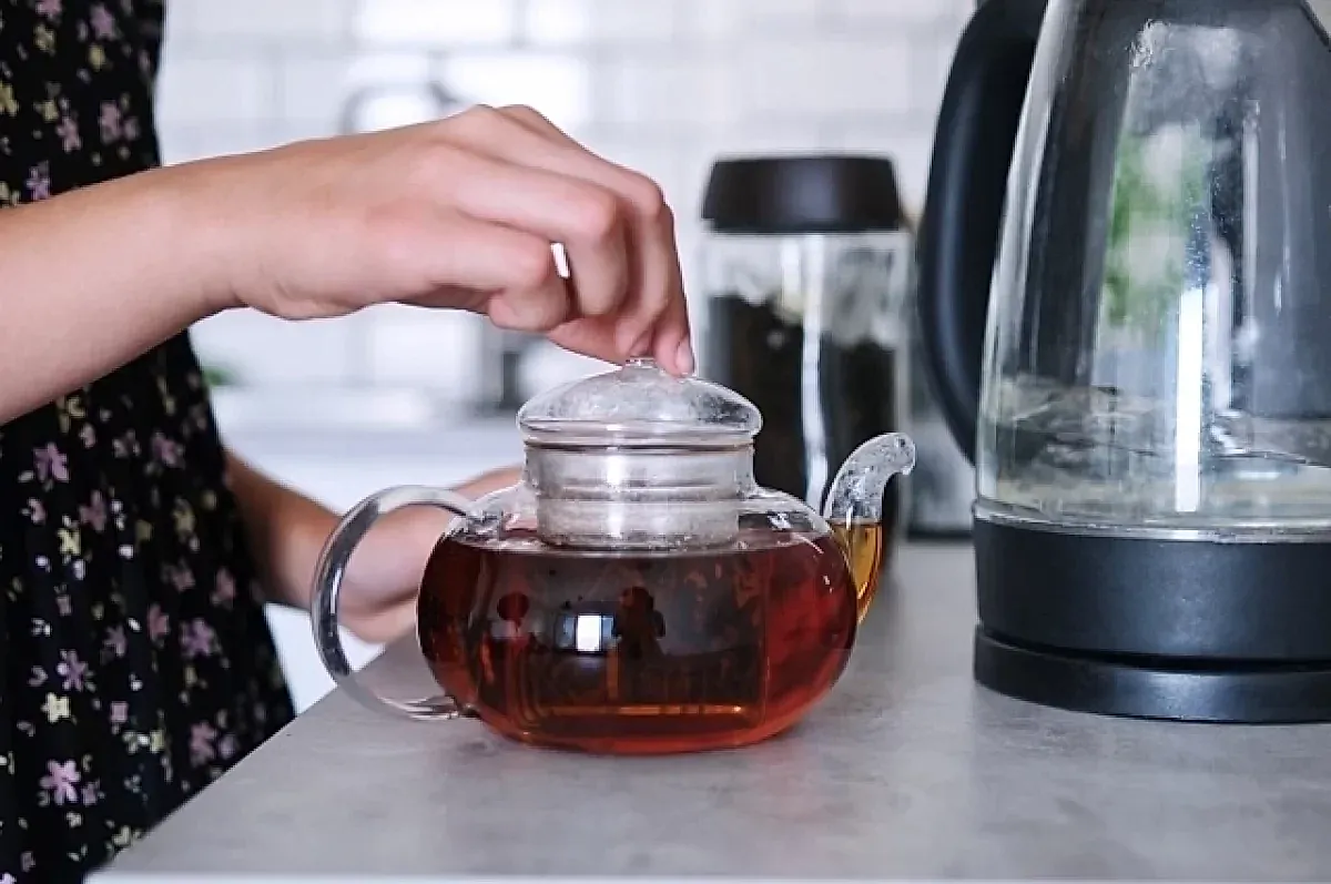 Советы по безопасности употребления чая вечером