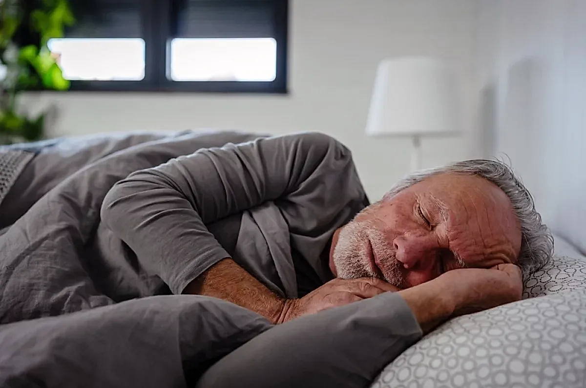 Как дополнительный сон помогает снизить риск инфаркта