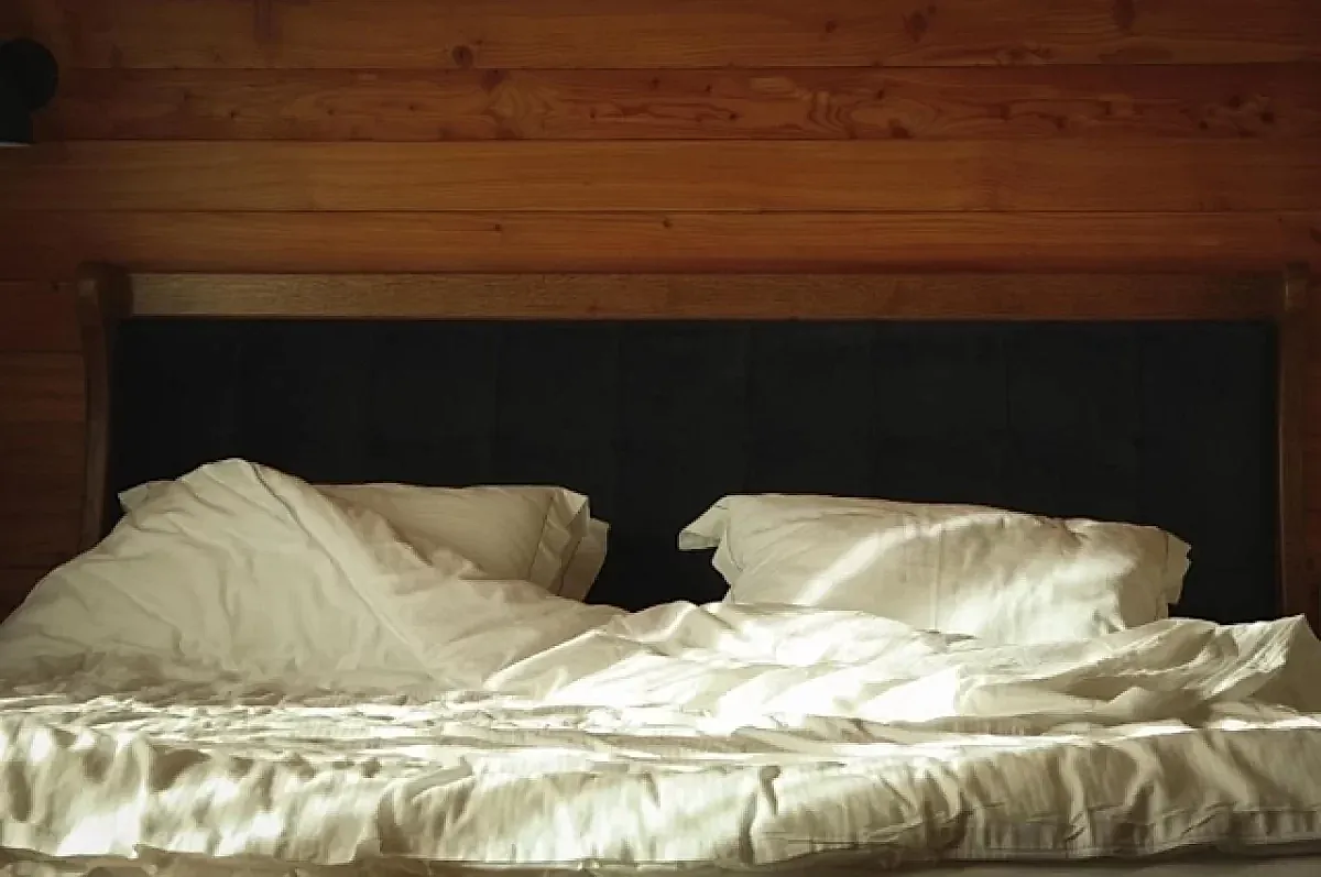 Влияние привычек перед сном на организм и омоложение